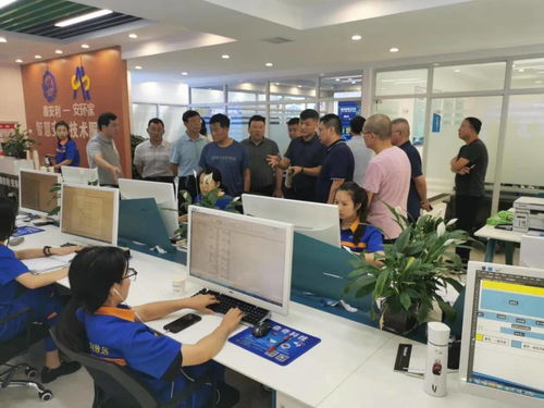 潞城區(qū)委常委、常務(wù)副區(qū)長(zhǎng)帶隊(duì)考察鑫安利安環(huán)家智慧安全技術(shù)服務(wù)模式